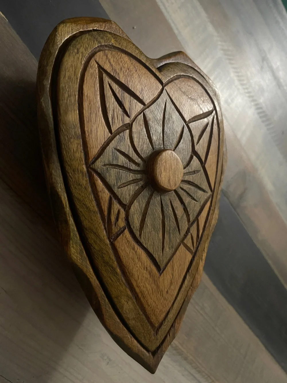 Handcrafted Jamaican Wooden Heart Trinket Jewelry Box – Floral Carved Folk Art